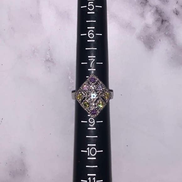 💍 SOLD NWOT gemstone crystal ring size 8 - Picture 6 of 6